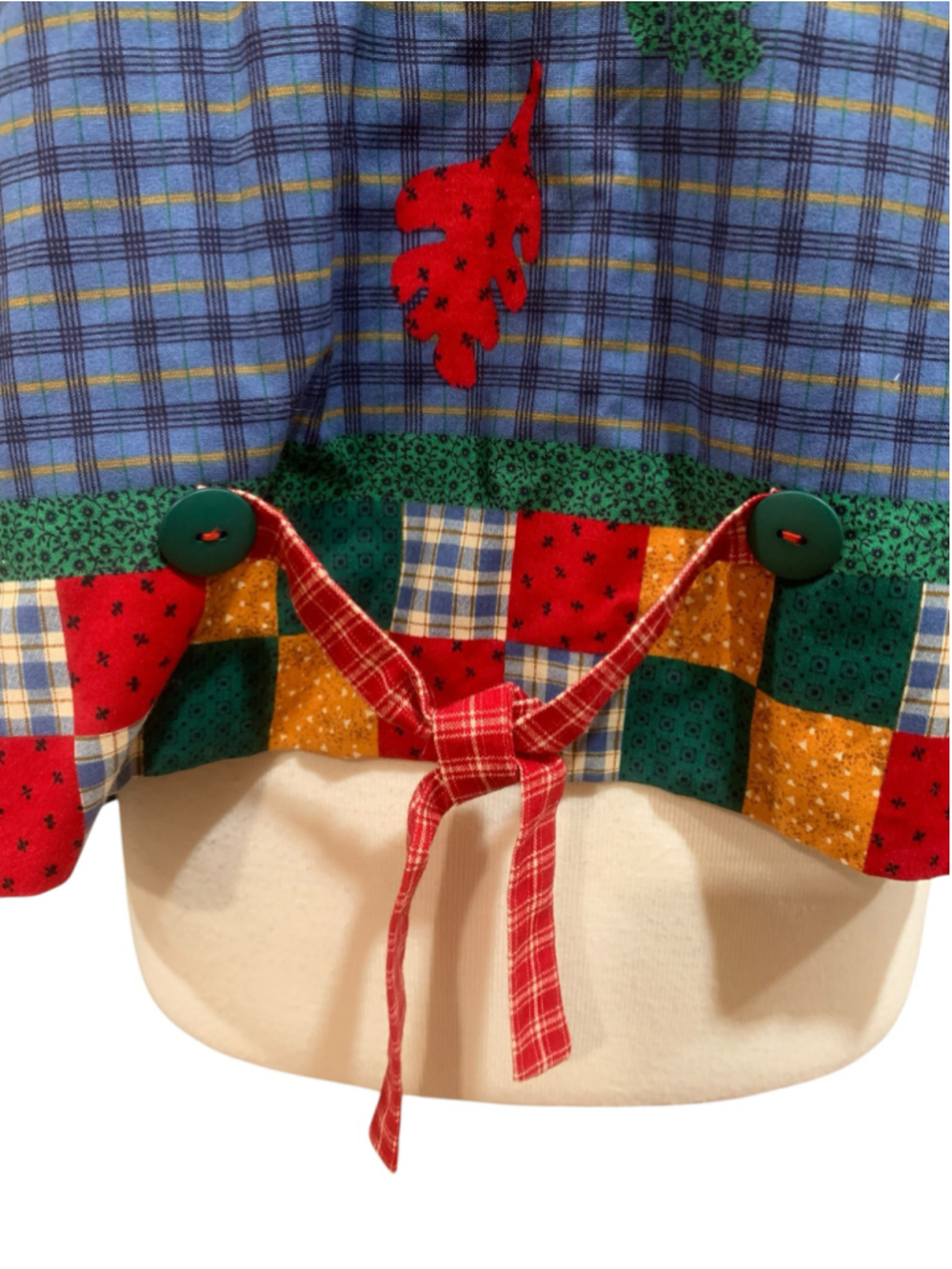 Vntg Women's School Theme quilt style printed Vest OSFM Blue and Red - Picture 4 of 6